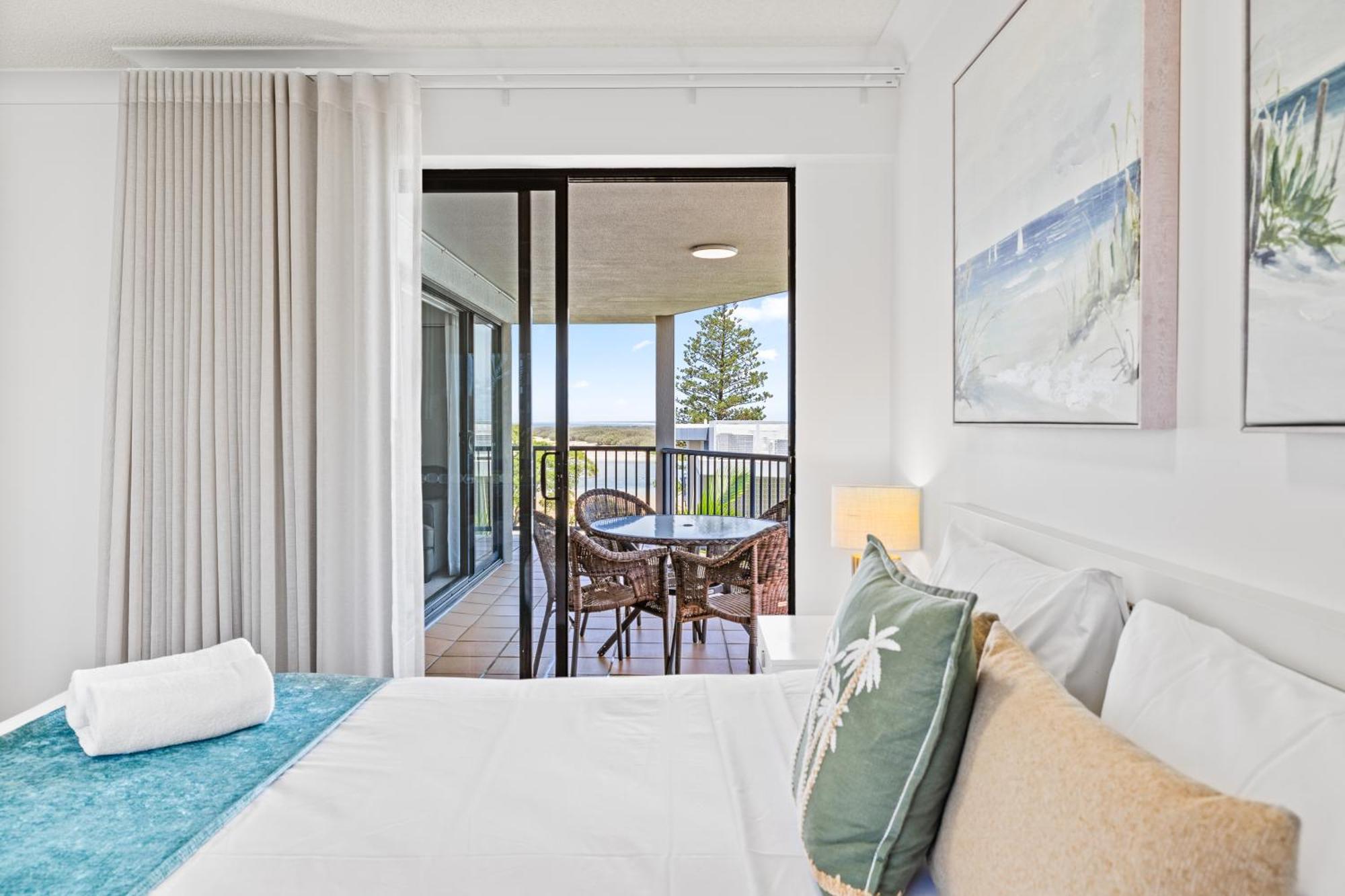 Belaire Place Motel Apartments กาเลาดรา ภายนอก รูปภาพ